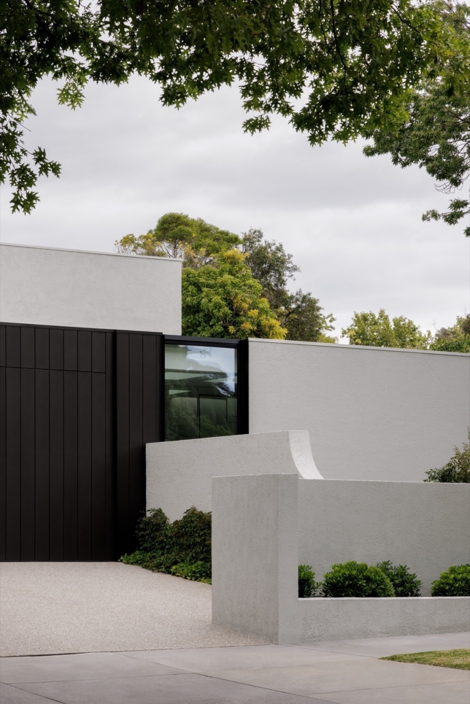 Kew House by Emma Tulloch Architects