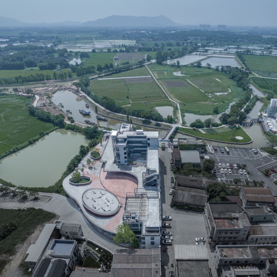 Renovation of Jiangmen Rural Revitalization Training Center by scad