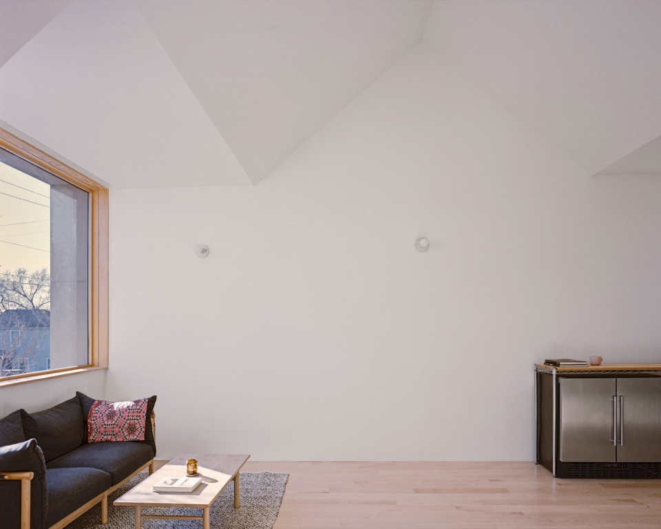 aperture house by faye walker