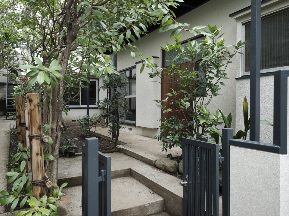 shirokanedai house by roovice