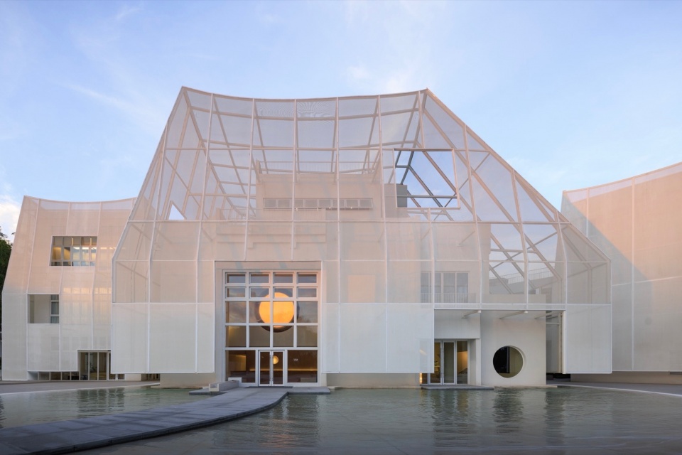 Flickering Peak CP SUN RIVER Art Gallery by Wutopia Lab