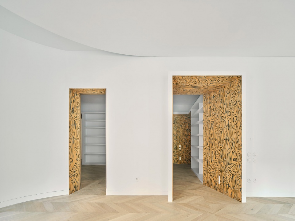 casamilc by lucas y hernandez gil arquitectos