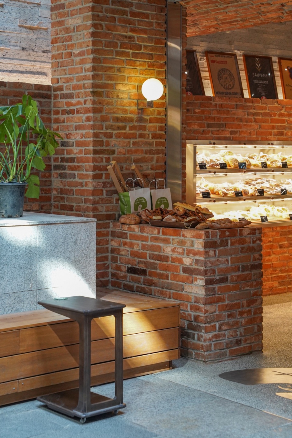 cheway bakery by huizong design and research office
