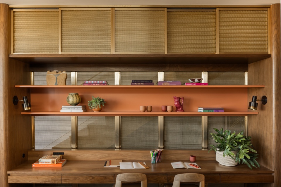 house aspetto by medium plenty
