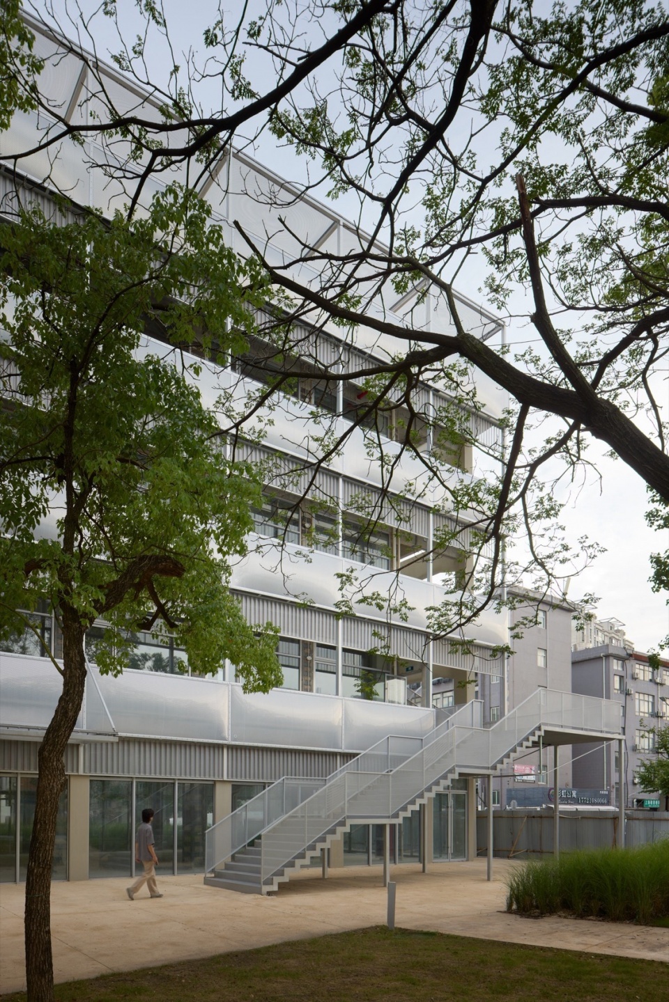 Renovation of Shanghai Relay Factory by HCCH Studio