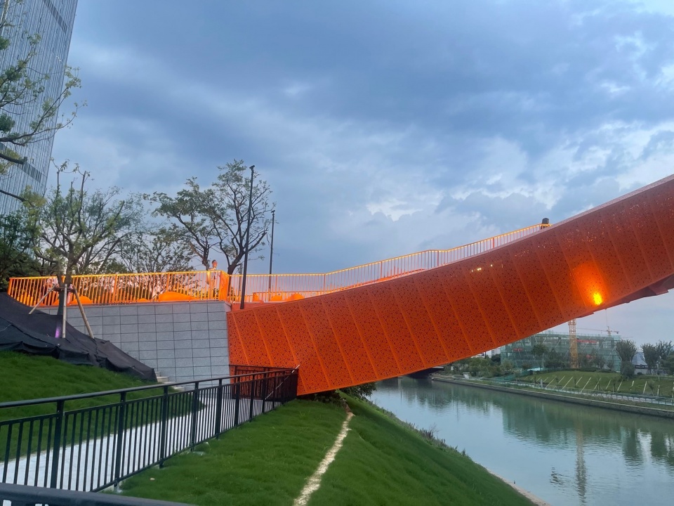 South Tiaoxi Landscape Corridor Bridge Design