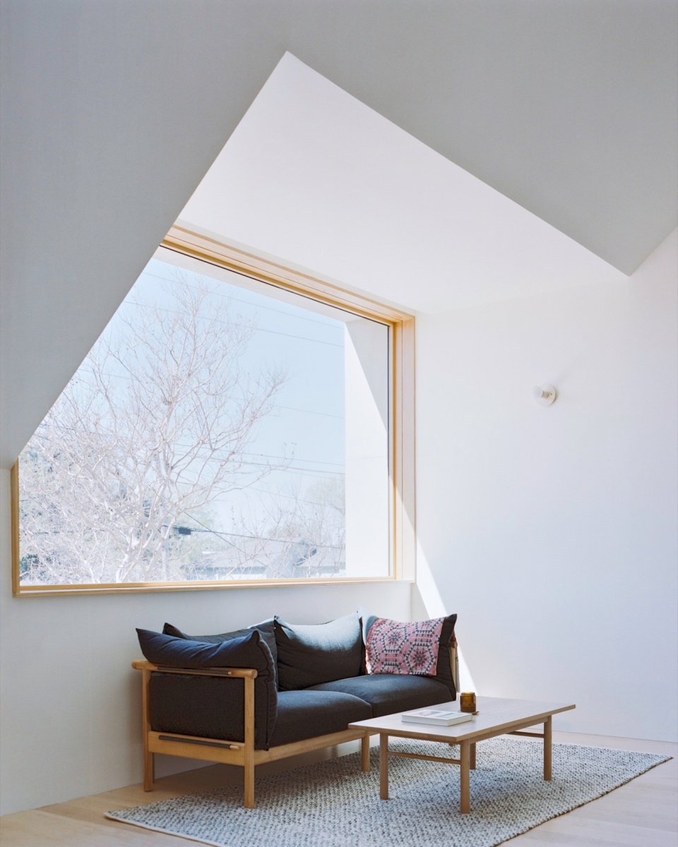 aperture house by faye walker