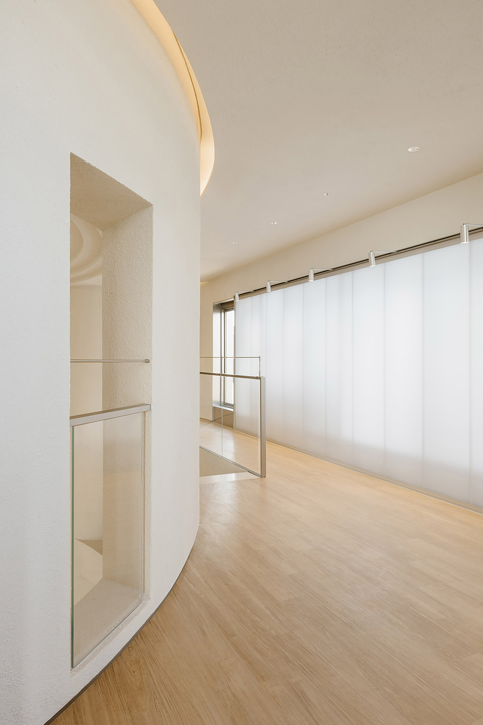 nikon beijing flagship by lukstudio