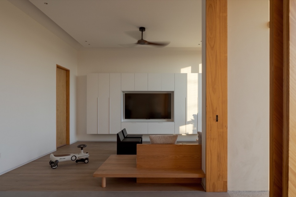 Mini south villa Shanghai by Displacement architectural design