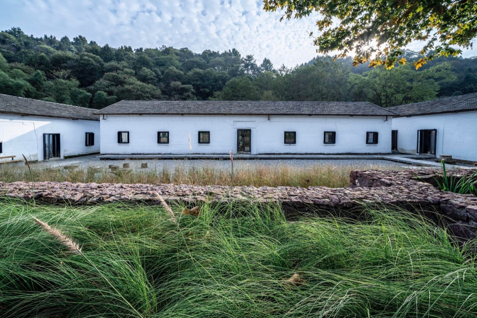 Renovation Design of Oil Mill Cultural Center in Niujiaochong Village