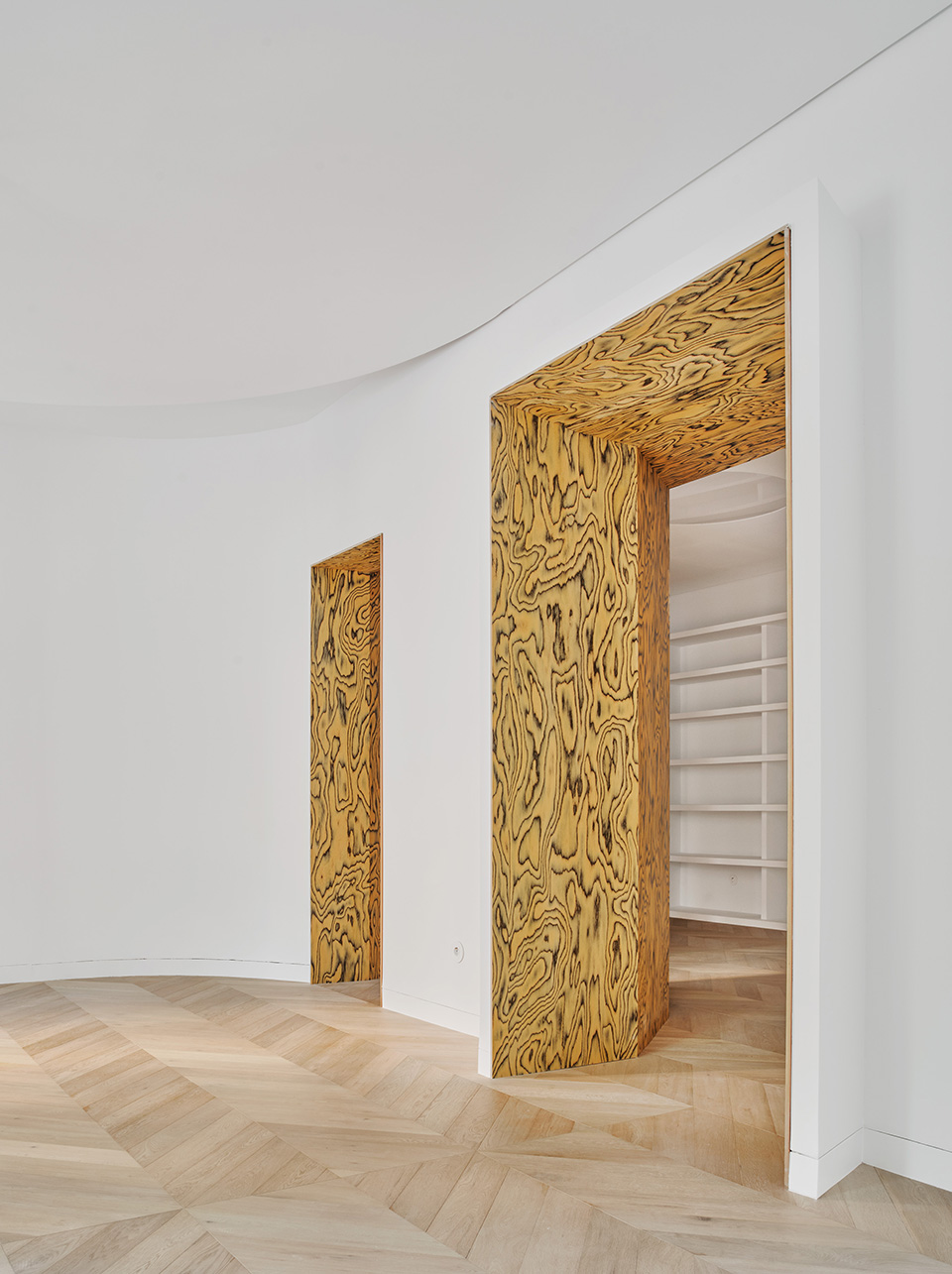 casamilc by lucas y hernandez gil arquitectos