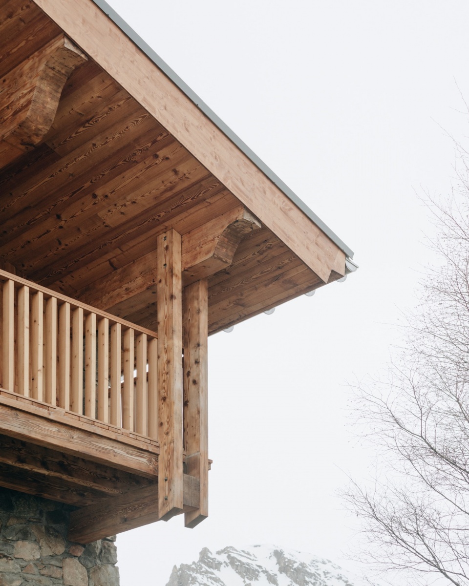mountain house iv by studio razavi architecture