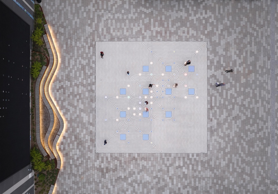 orchestral maneuvers in the square by daily tous les jours