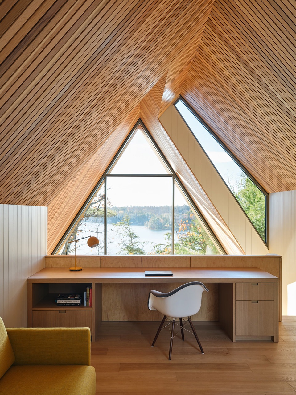 Bunkie On The Hill by Dubbeldam Architecture Design