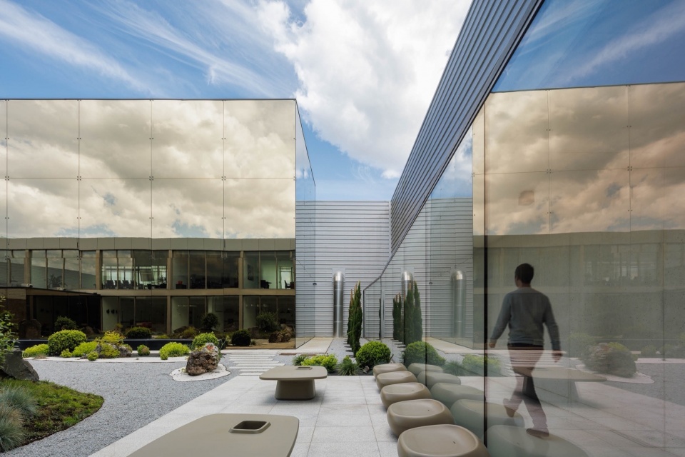 Requalification and Expansion of Exporlux Facilities