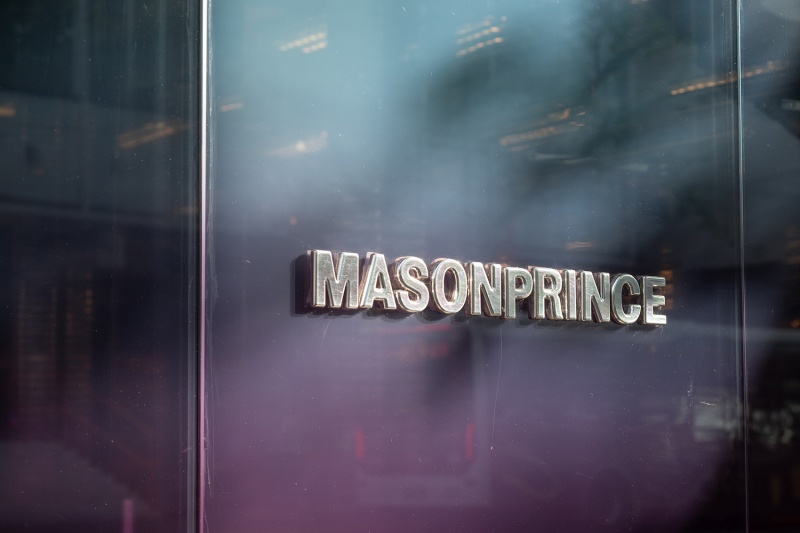 masonprince shanghai flagship store by tomo design