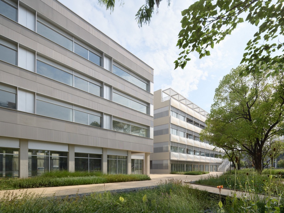 Renovation of Shanghai Relay Factory by HCCH Studio