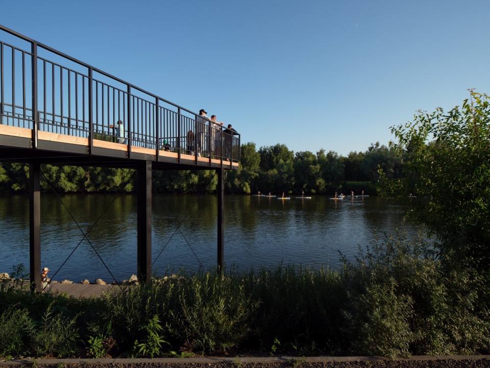 Riverfront Par by KCAP Architects Planners АFА Landmark Architects S P Architektura Krajobrazu Brusnika