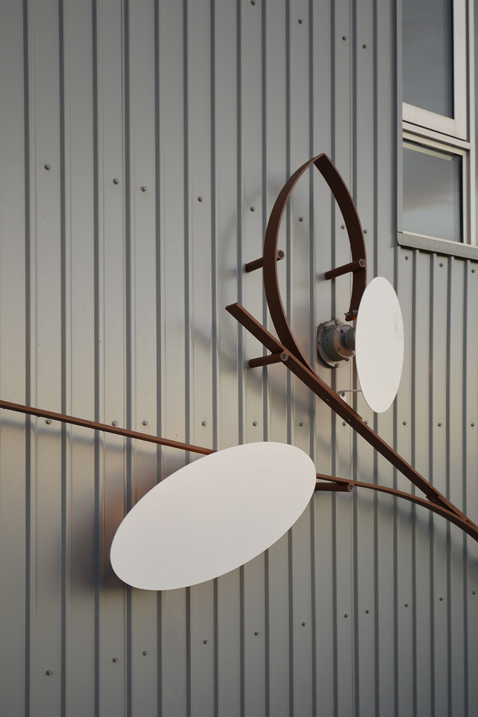 new isuarsivik regional recovery centre by evoq architecture
