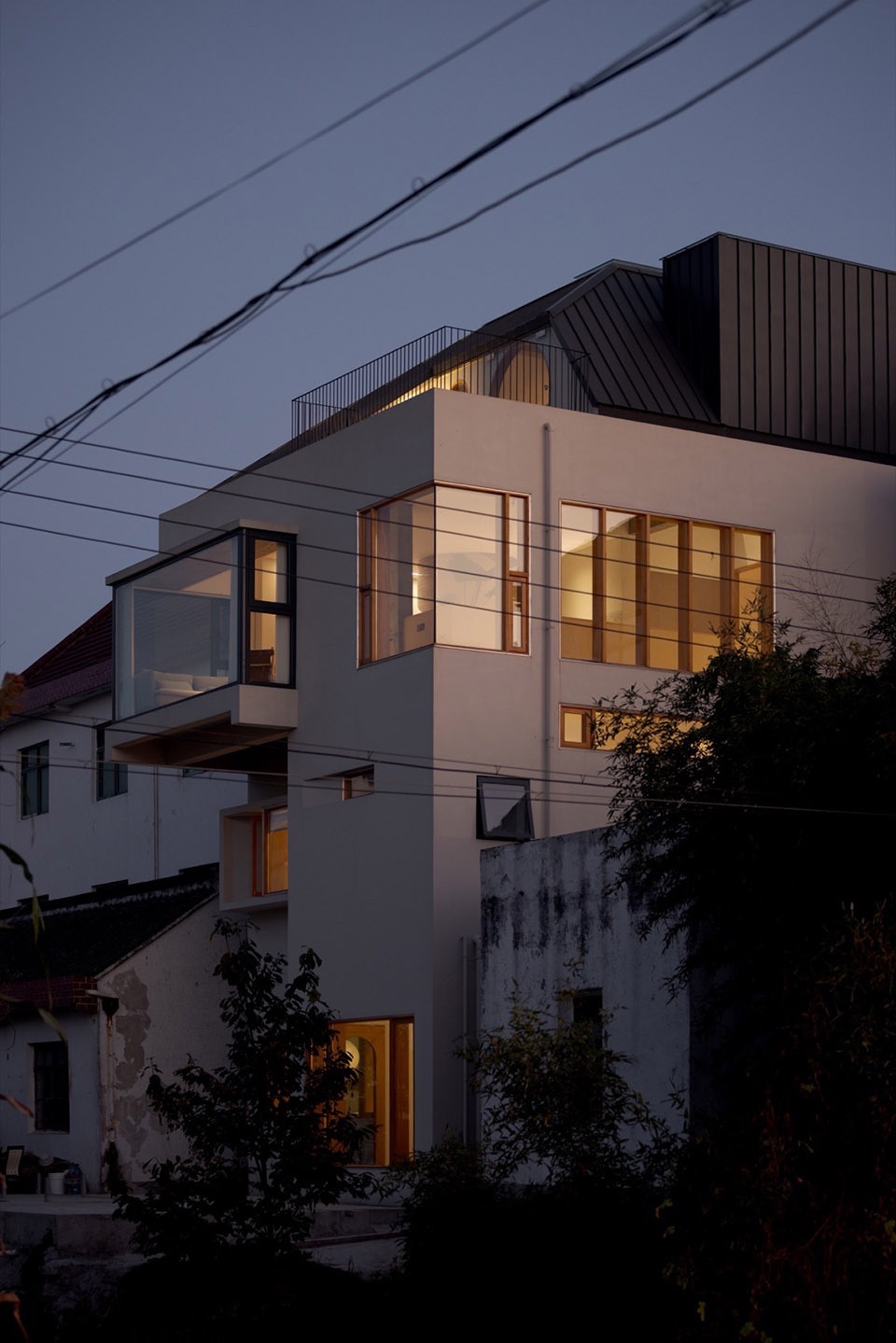 Mini south villa Shanghai by Displacement architectural design