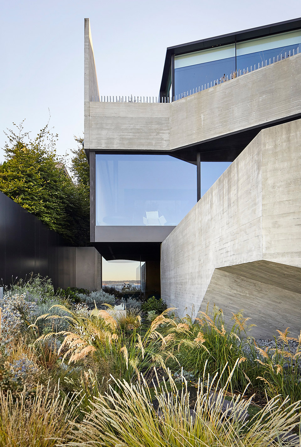 liminal house by mcleod bovell