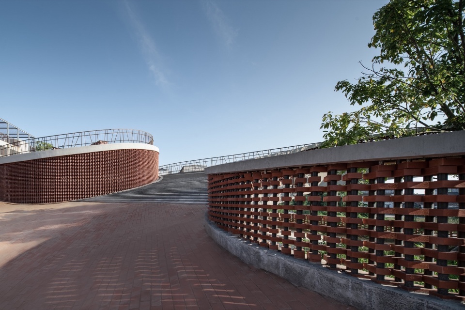 Renovation of Jiangmen Rural Revitalization Training Center by scad