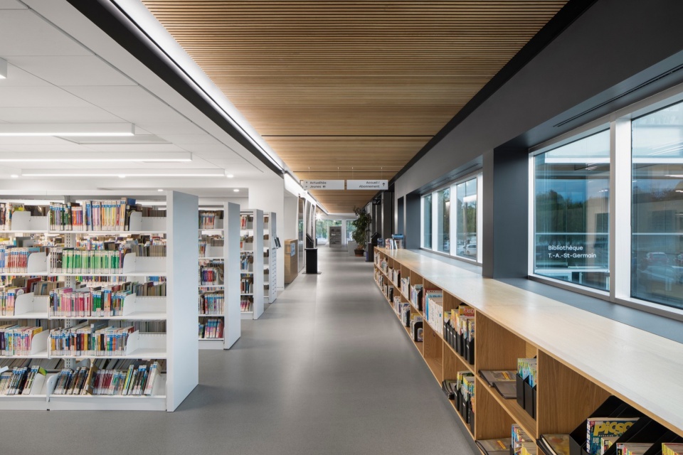 Expansion of the T A St Germain Library by ACDF Architecture