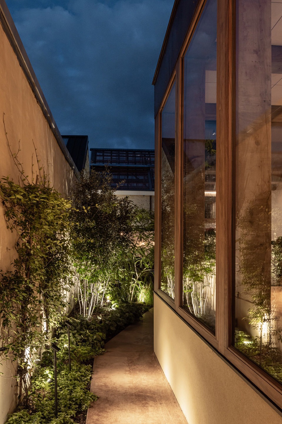 Miel Eline House by Atelier Vens Vanbelle