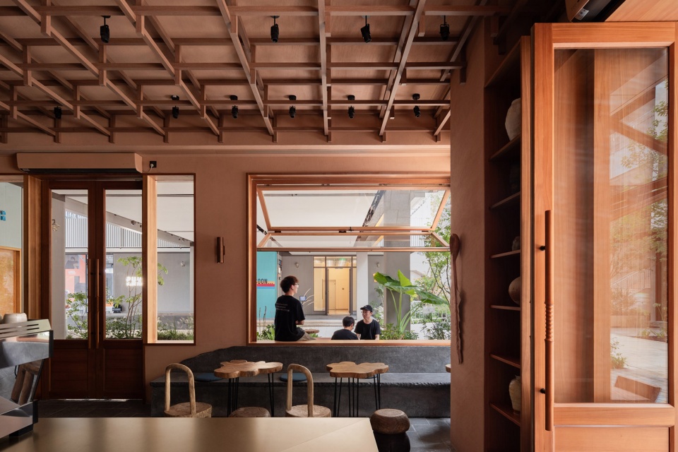 yexuan columbia circle store by ydesign