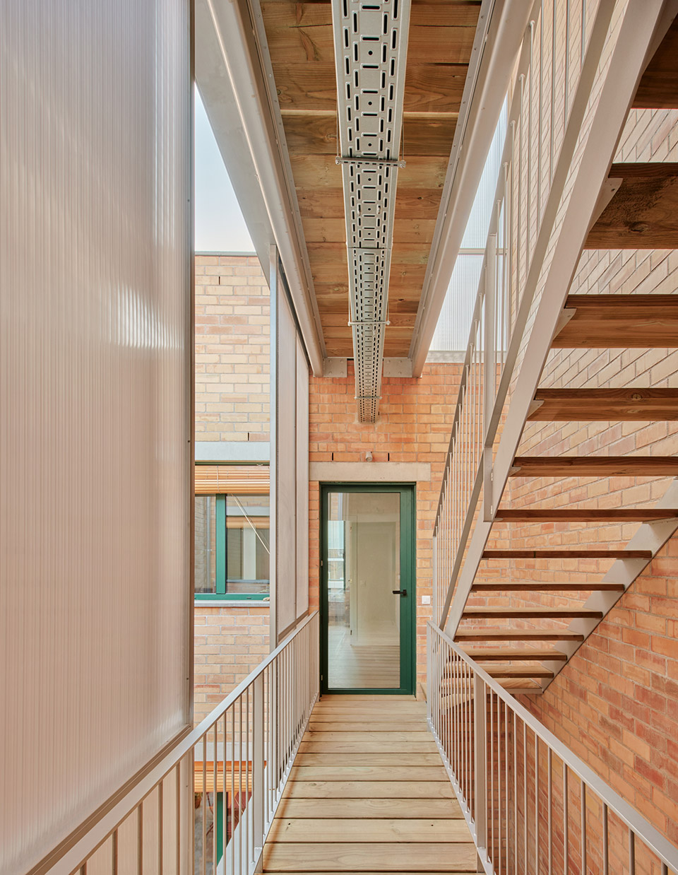 103rav new row house in sabadell by vallribera arquitectes