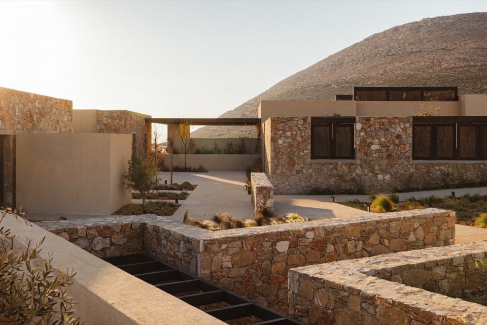 Gundari Resort by Block722