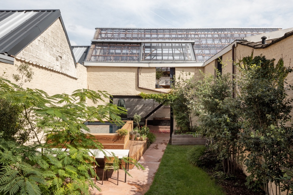 Miel Eline House by Atelier Vens Vanbelle