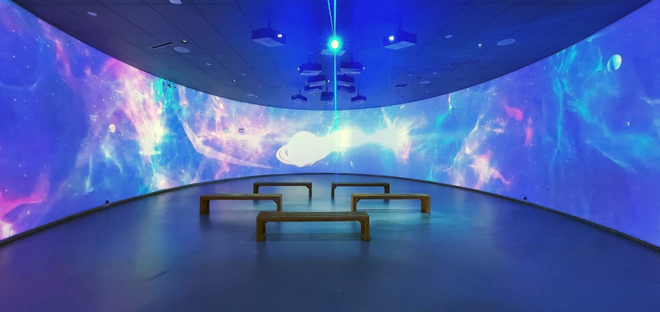 hongshan ehibition center by hzyly