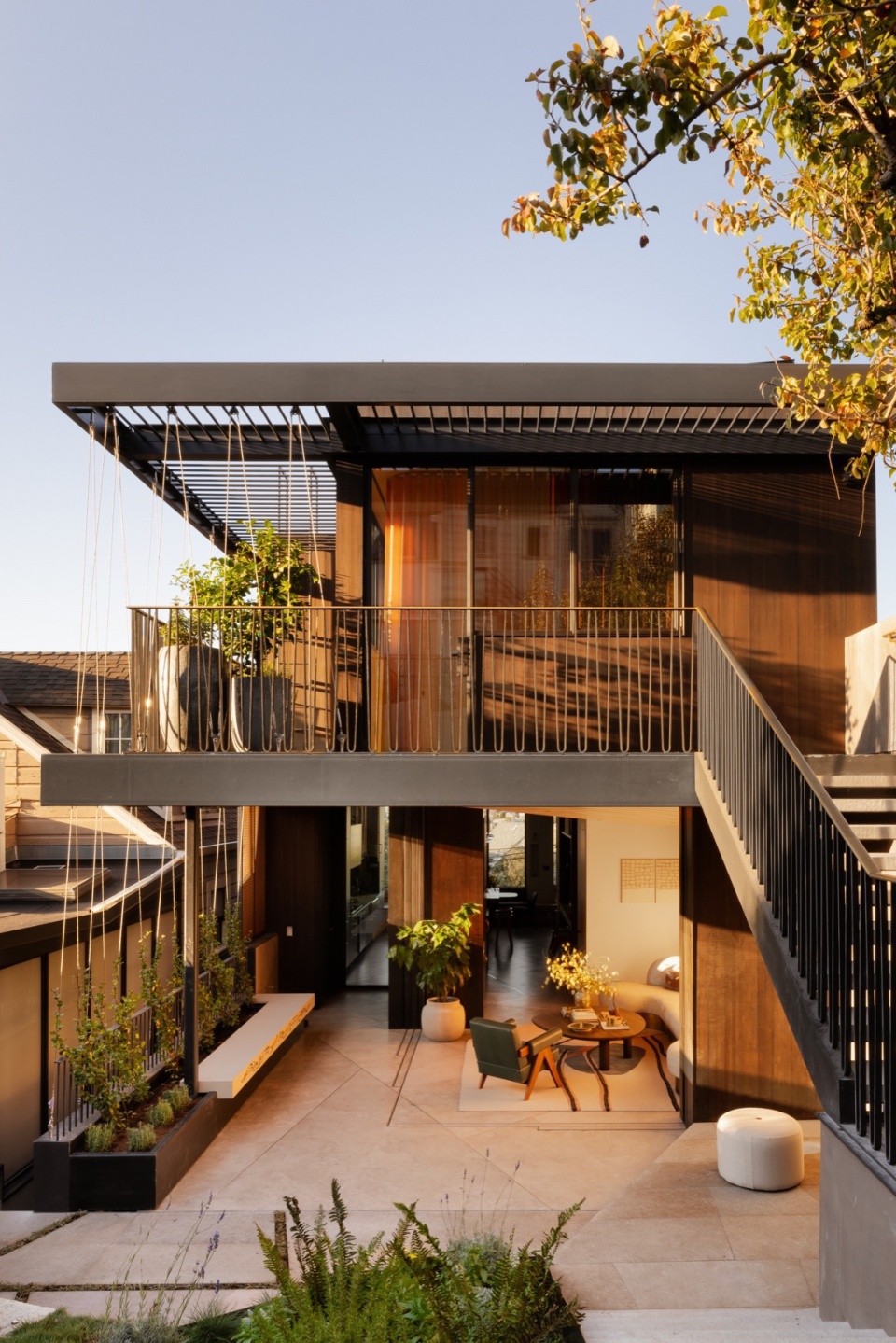 house aspetto by medium plenty