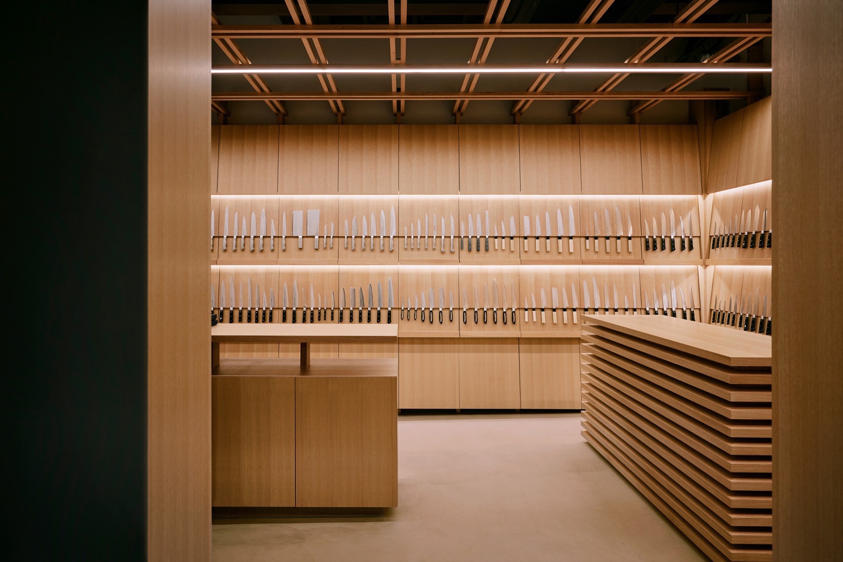 Tojiiro Design Tojiro Knife Gallery Osaka by KATATA YOSHIHITO DESIGN - 谷德设计网
