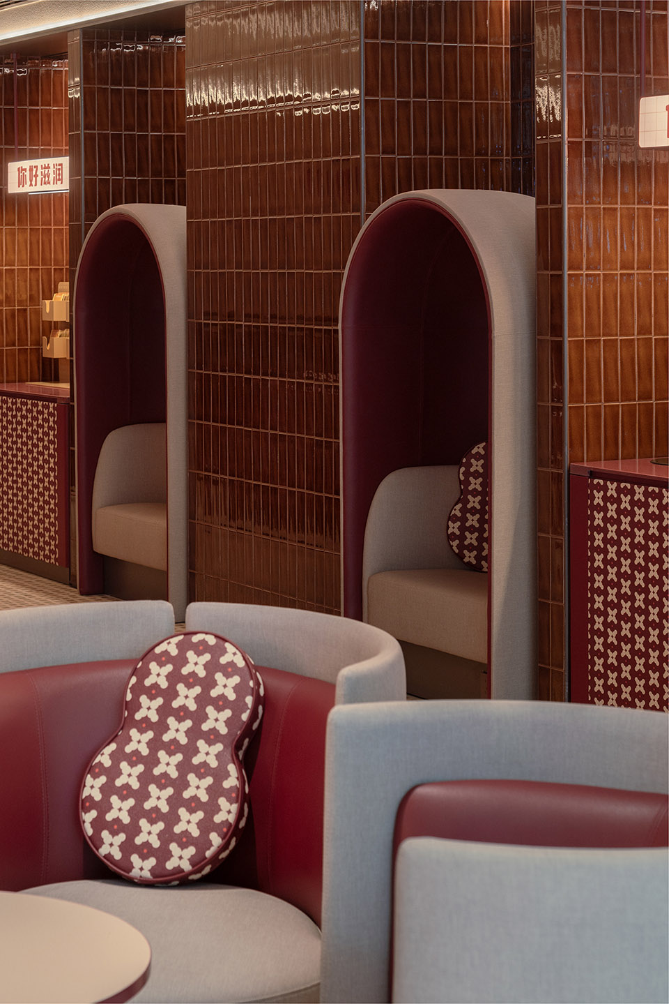 ni hao hotel by vermilion zhou design group