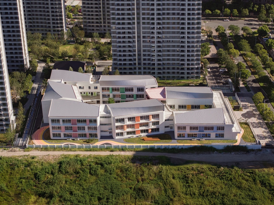sky castle kindergarten by soft build architects