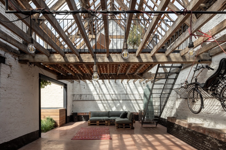 Miel Eline House by Atelier Vens Vanbelle