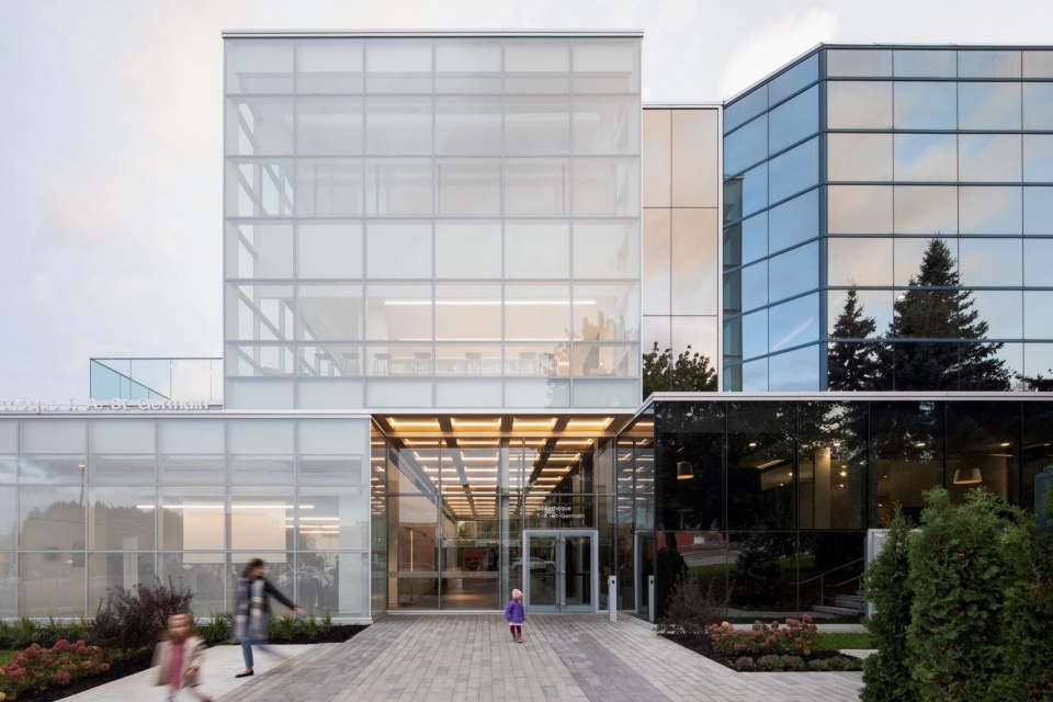Expansion of the T A St Germain Library by ACDF Architecture