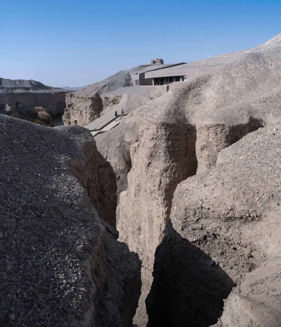 Gansu Guazhou Yulin Grottoes Visitor Reception Center by 9 Town Design Studio for Urban Architecture