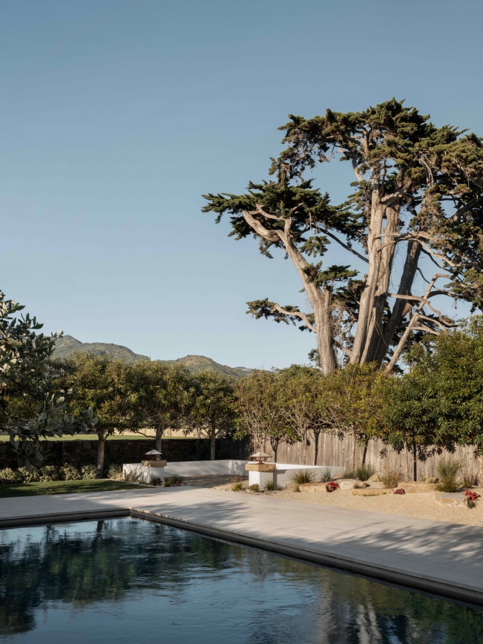 Malibu Colony Road House