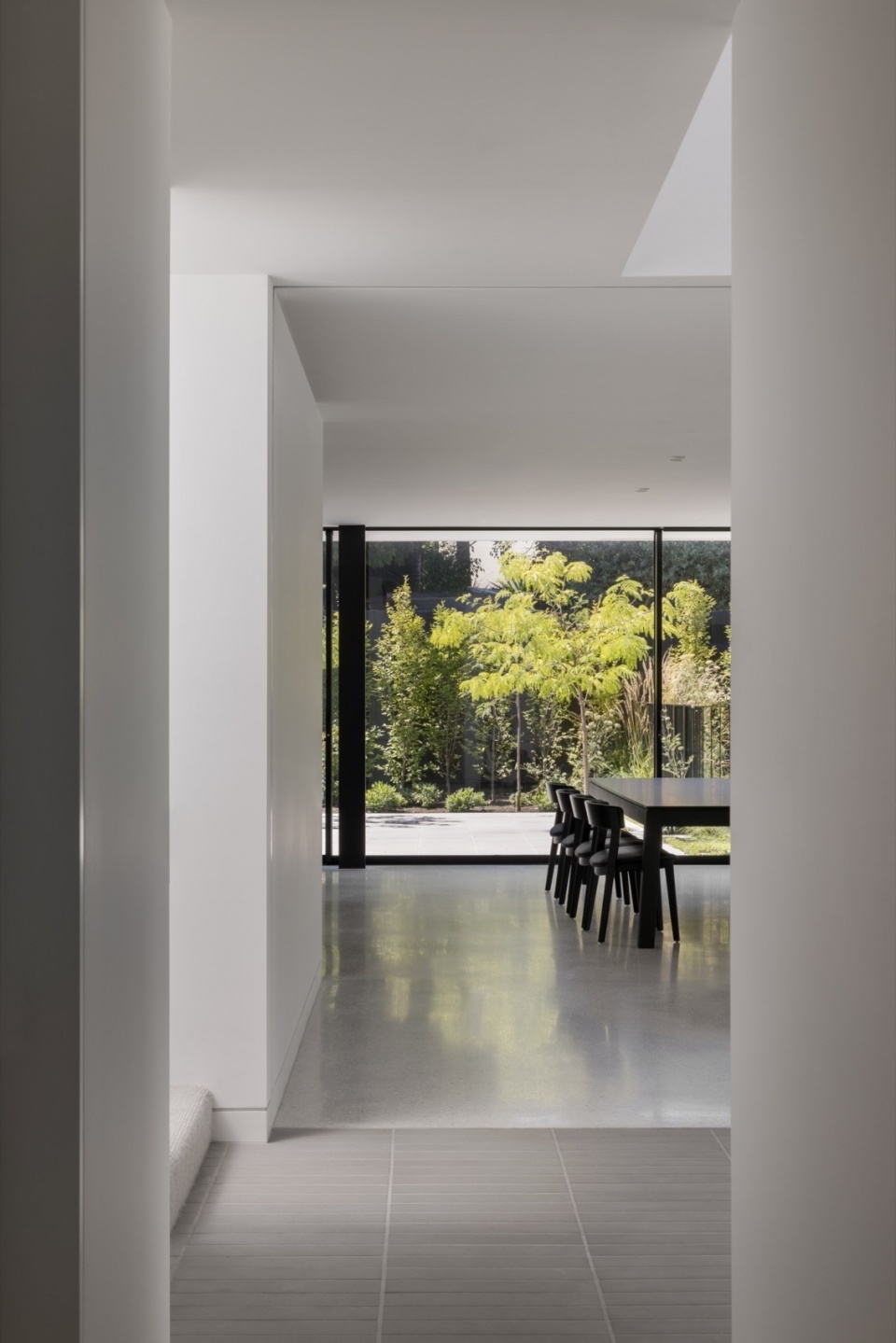 Kew House by Emma Tulloch Architects