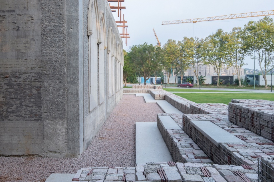 The Old Chaple by O office Architects
