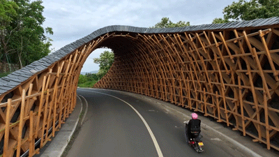 woven passage to cloudy peaks by line plus