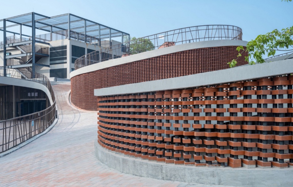 Renovation of Jiangmen Rural Revitalization Training Center by scad bw4
