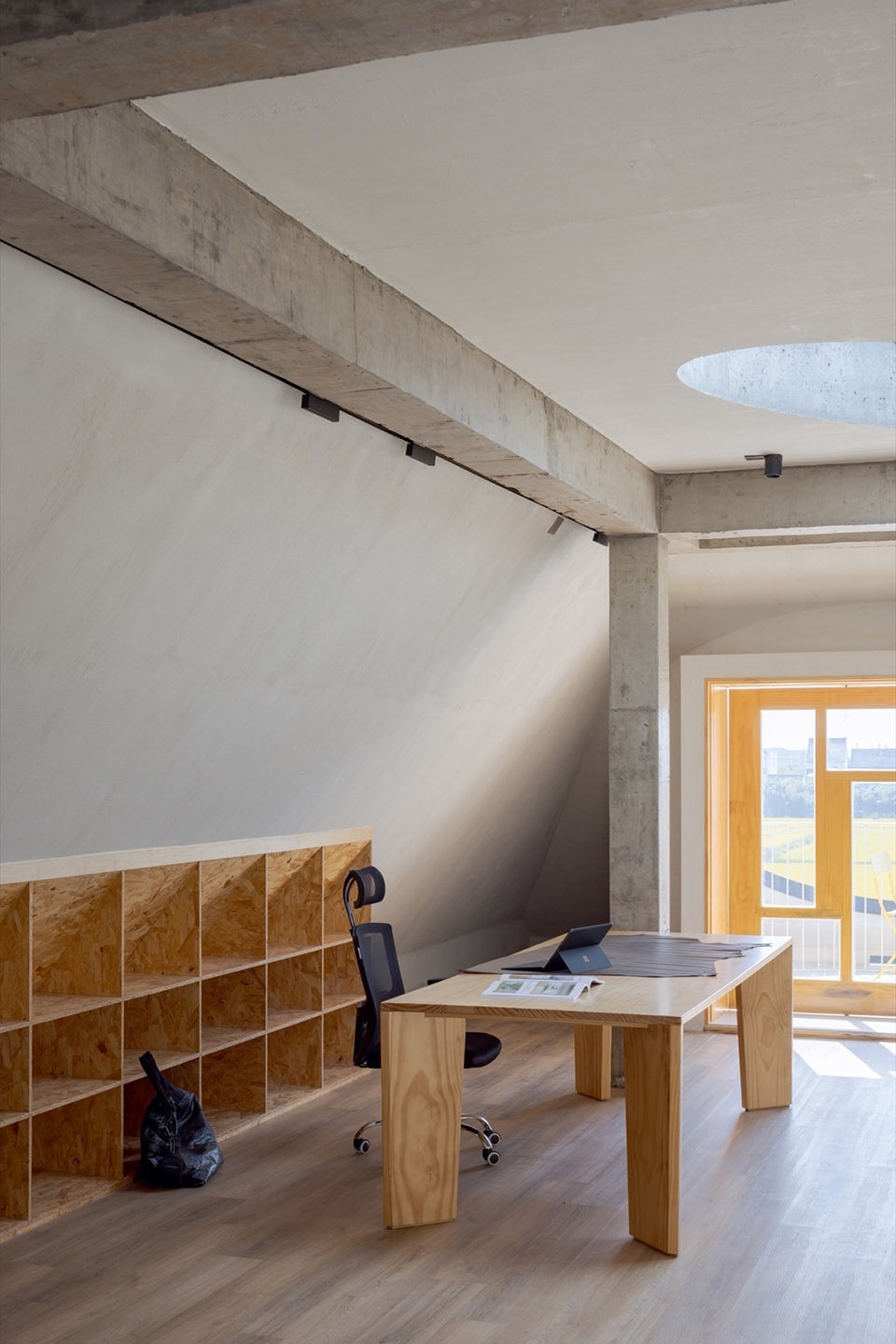 Mini south villa Shanghai by Displacement architectural design