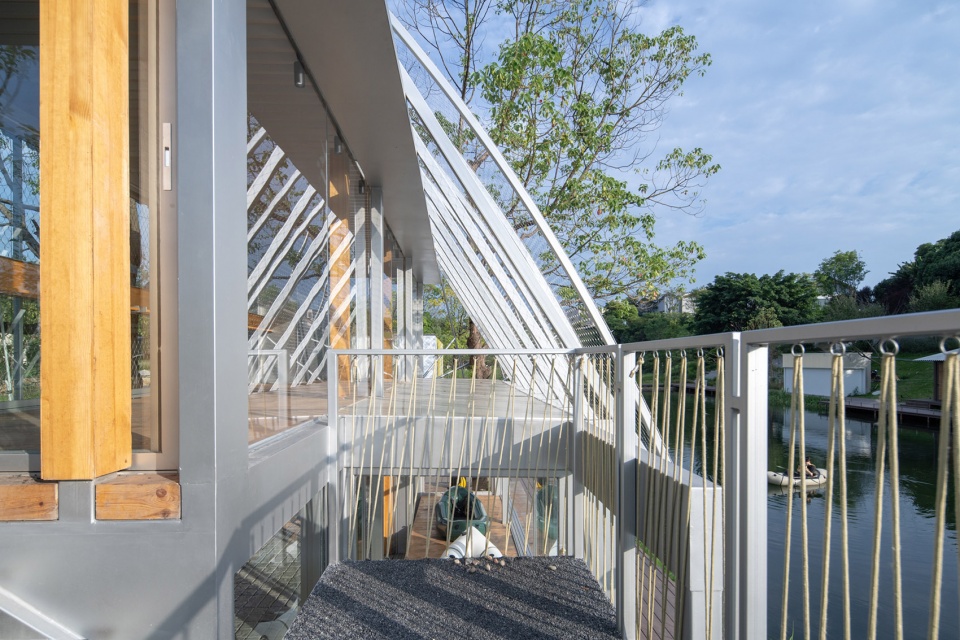 cpi w 18b by yiiie architects