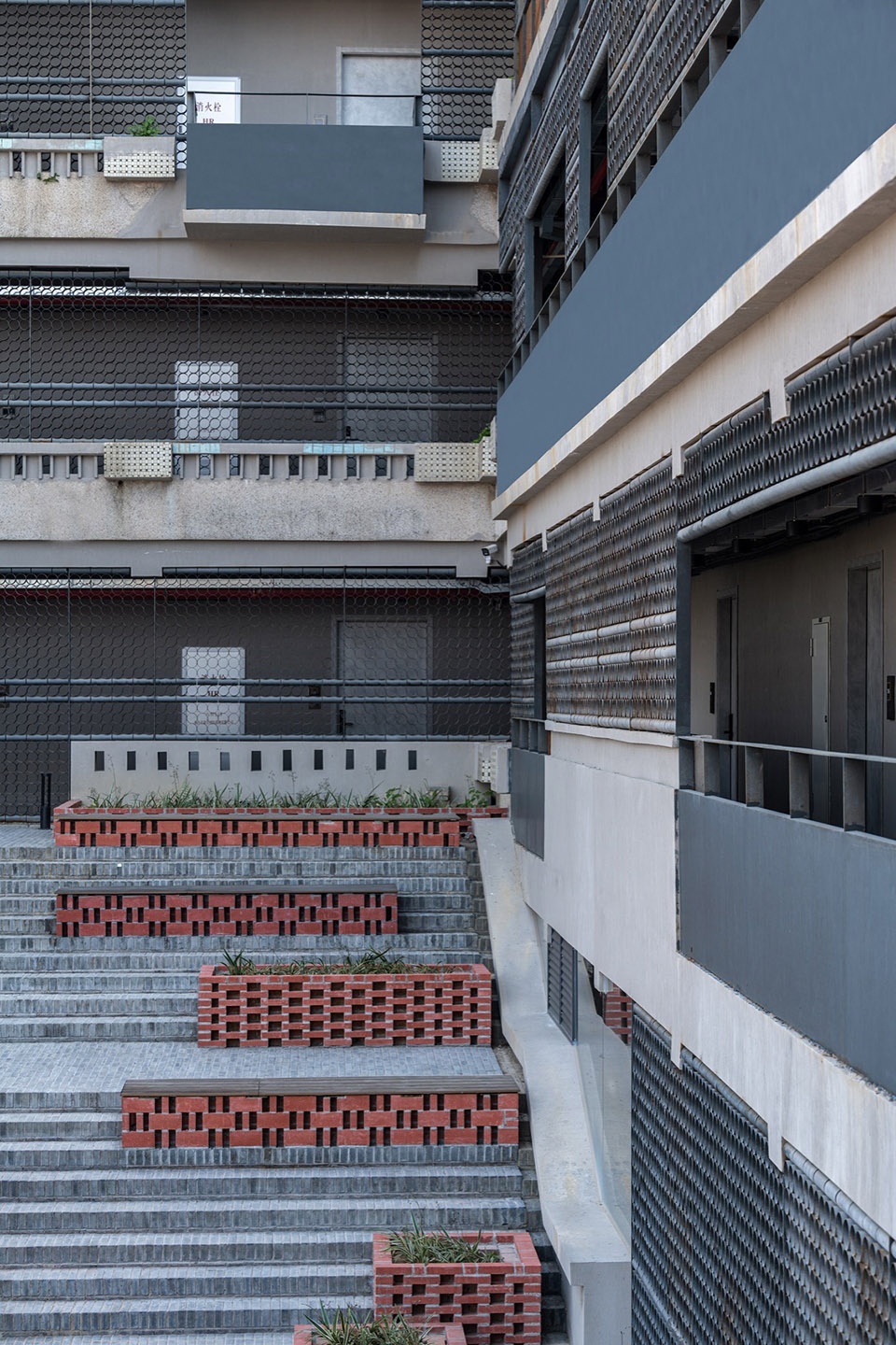 Renovation of Jiangmen Rural Revitalization Training Center by scad