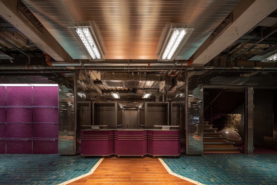 masonprince shanghai flagship store by tomo design