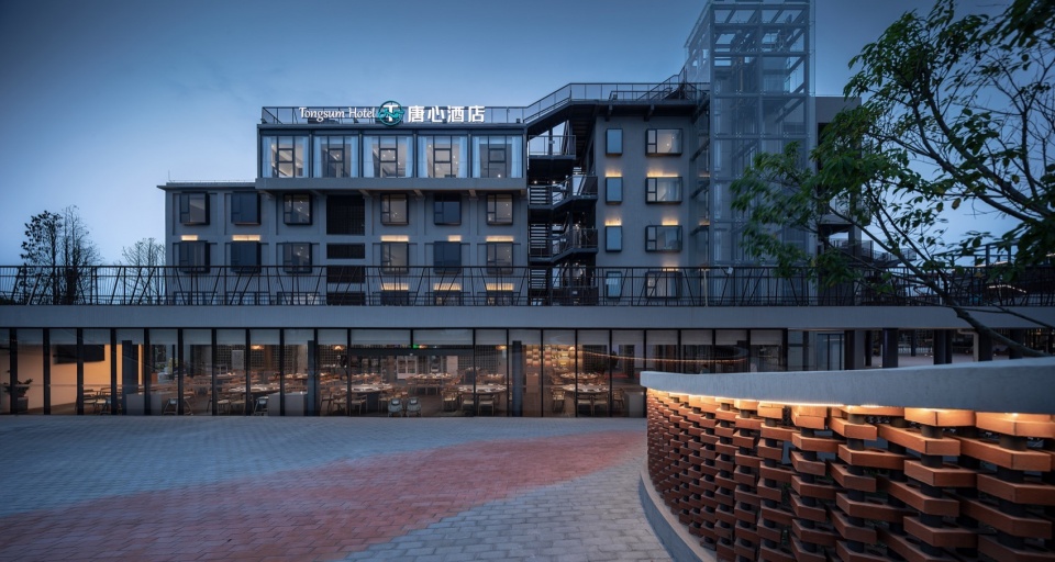Renovation of Jiangmen Rural Revitalization Training Center by scad
